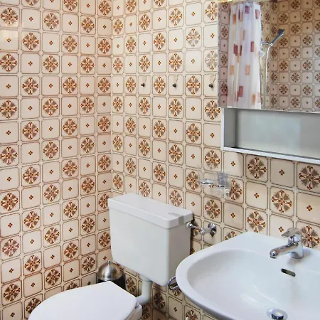 Apartment Arnica 10